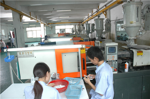模具注塑廠家（jiā）